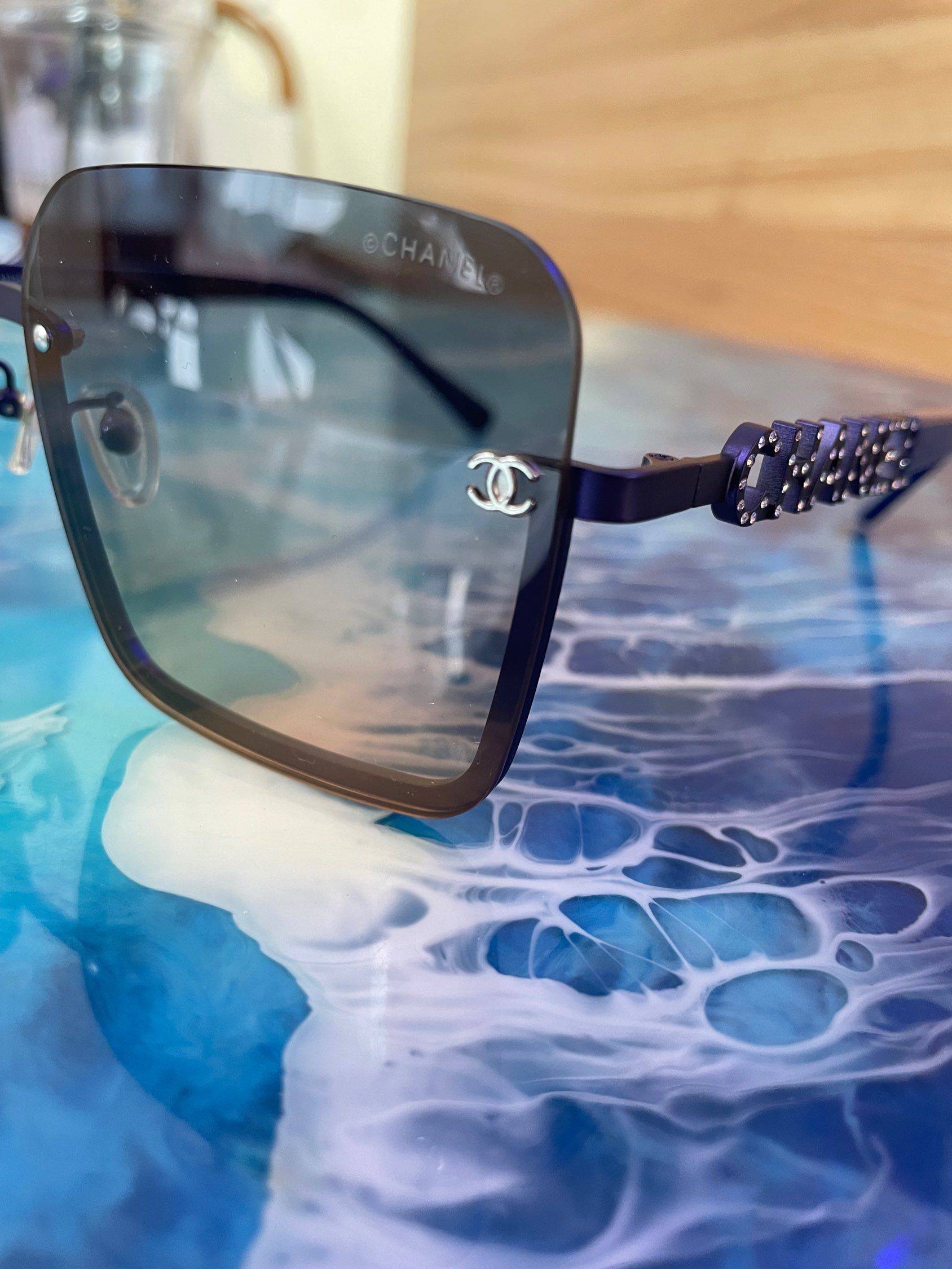 香奈儿 墨镜 茶色撞深咖 美到爆！ 只怪_4