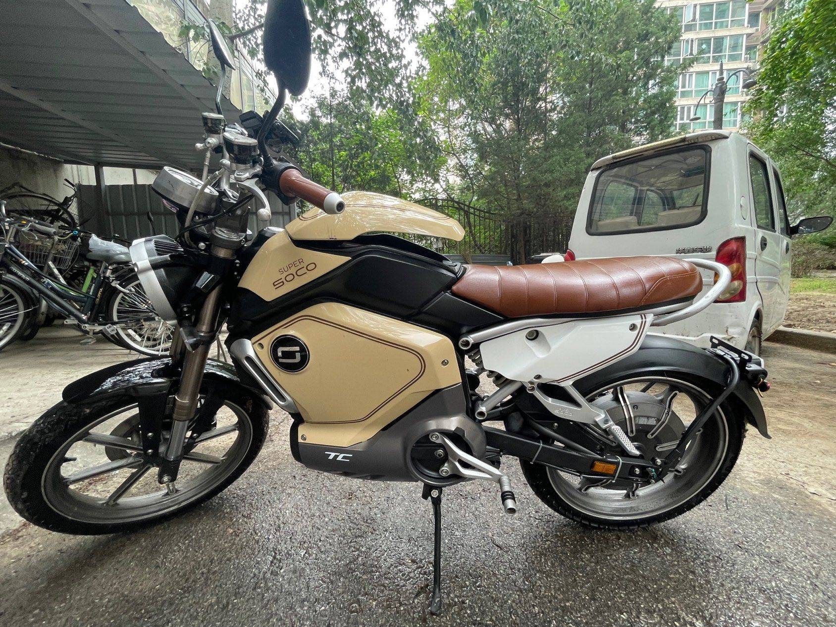 soco电动摩托，要搬家去美国了 ，11200入的 ，3200出_1