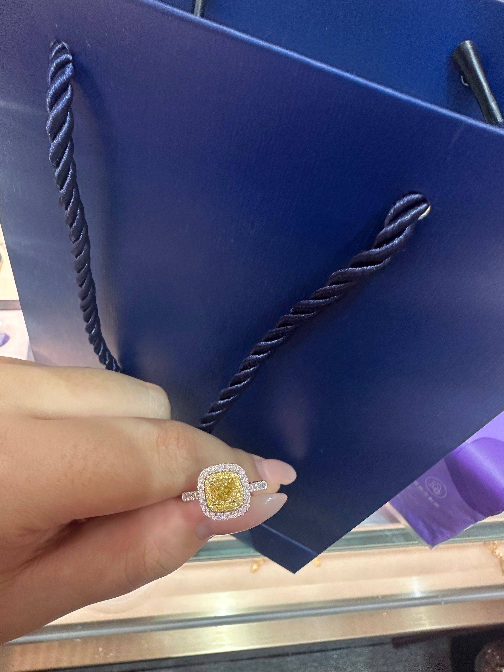 T家同款方糖黄钻 主钻1克拉有证书 全新