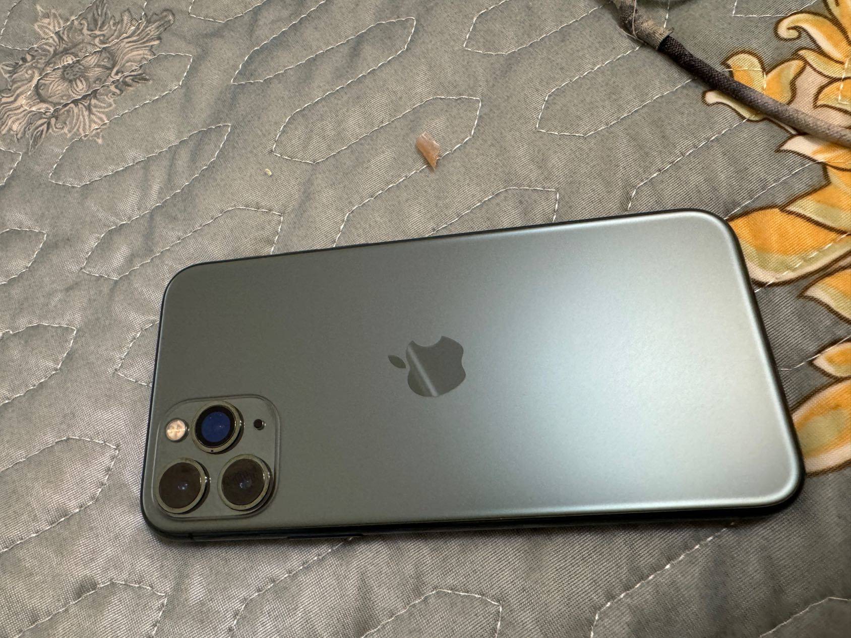 苹果手机11pro 256g闲置了