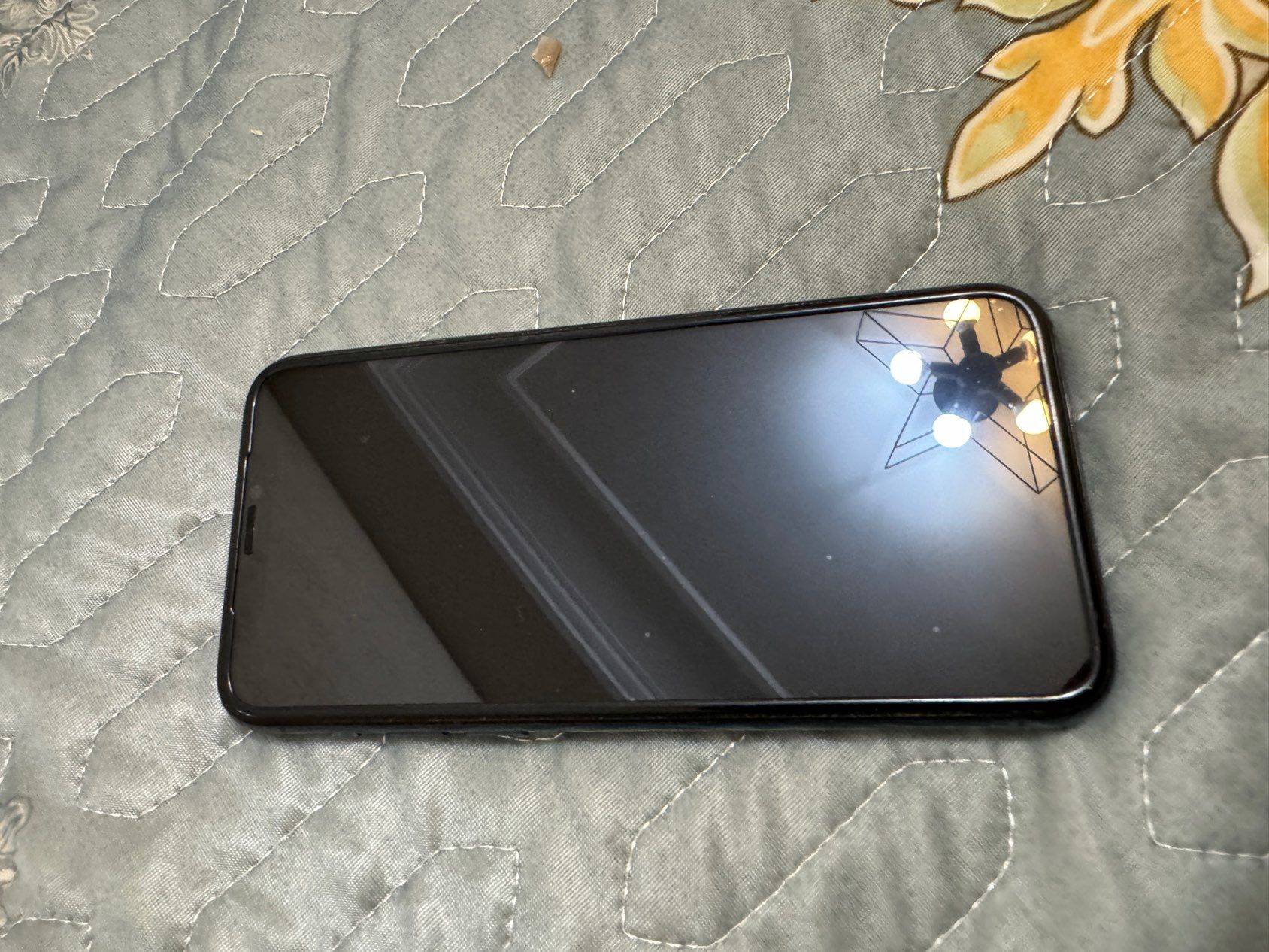 苹果手机11pro 256g闲置了_1