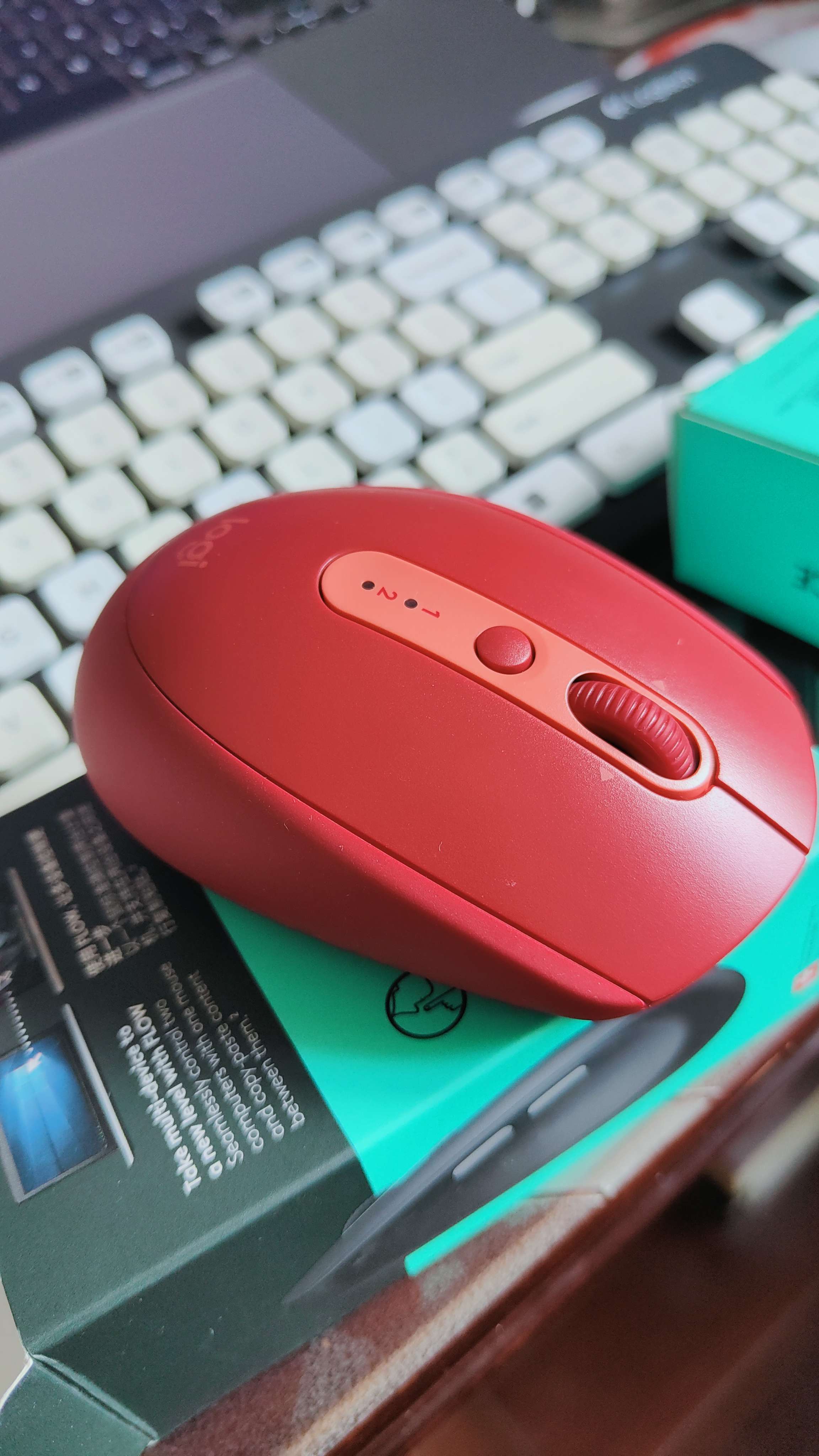 logitech M590