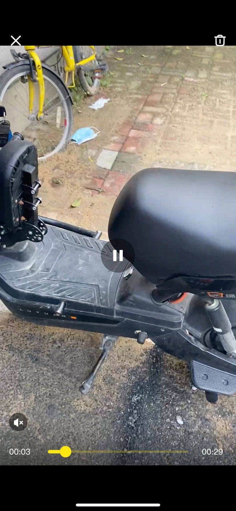绿源液冷电动车 _3