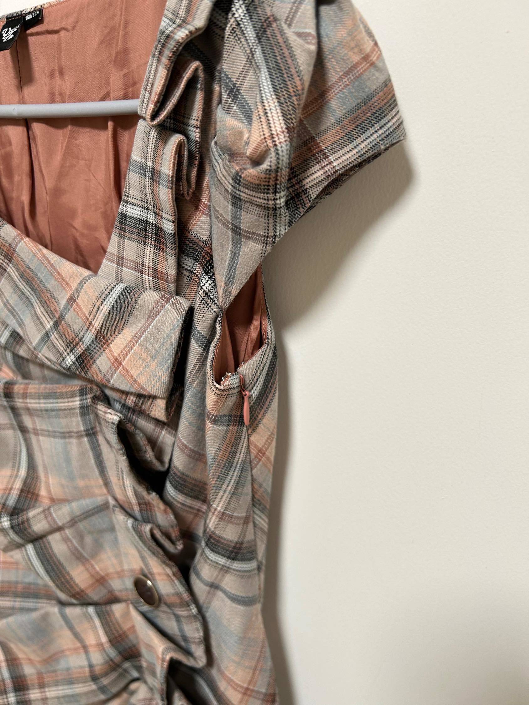 Vero Moda 粉色格子短袖修身连衣_4