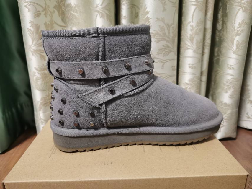 Women's Uggs /39,5_3