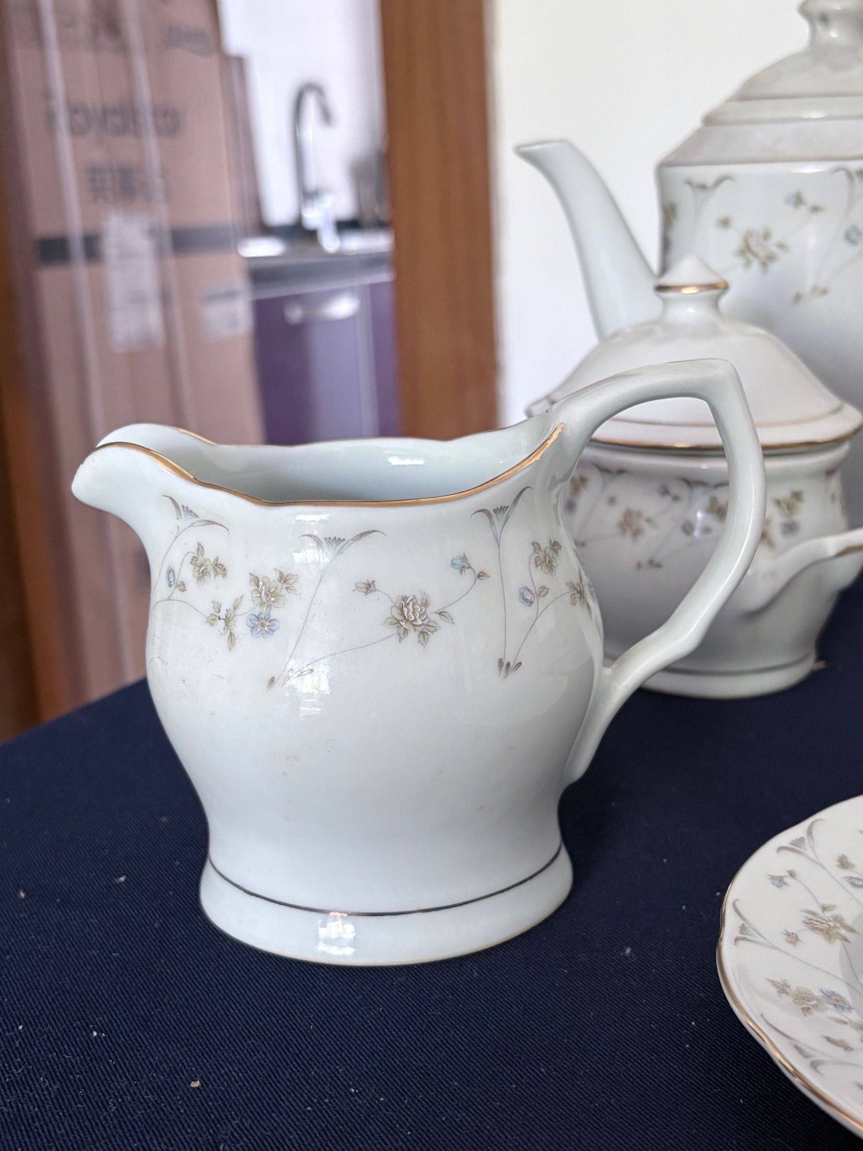 全新中古风景德镇瓷器咖啡壶套装