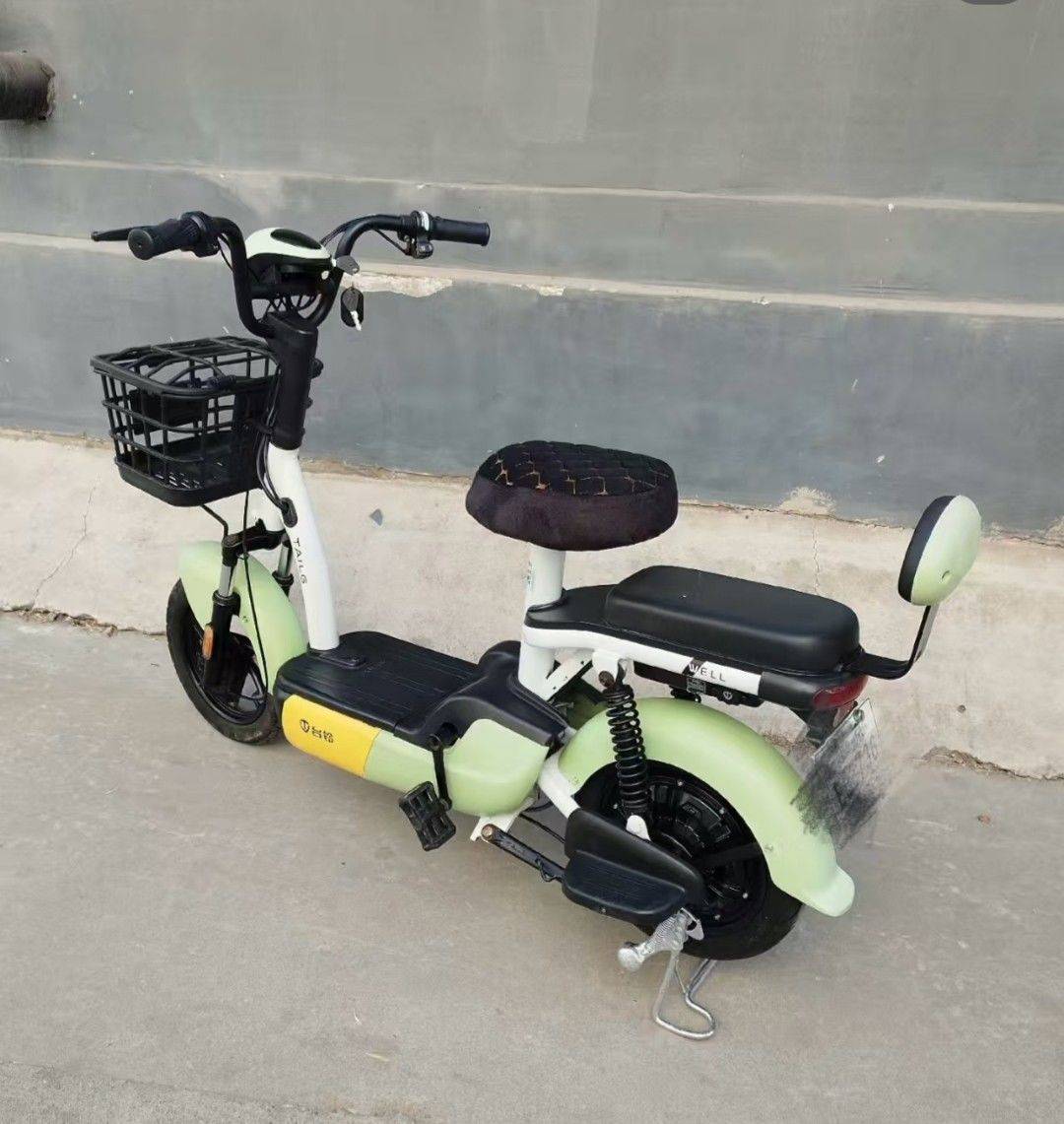 出电瓶车！！出出出