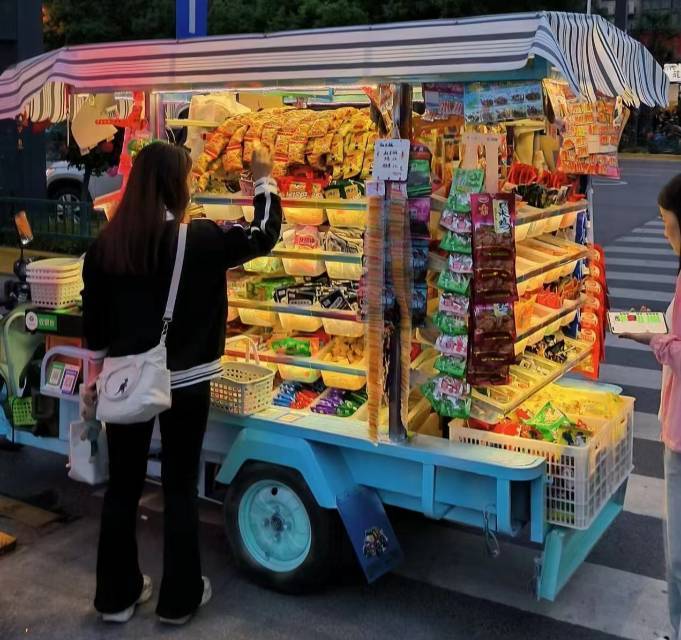 出售摆摊三轮车_4