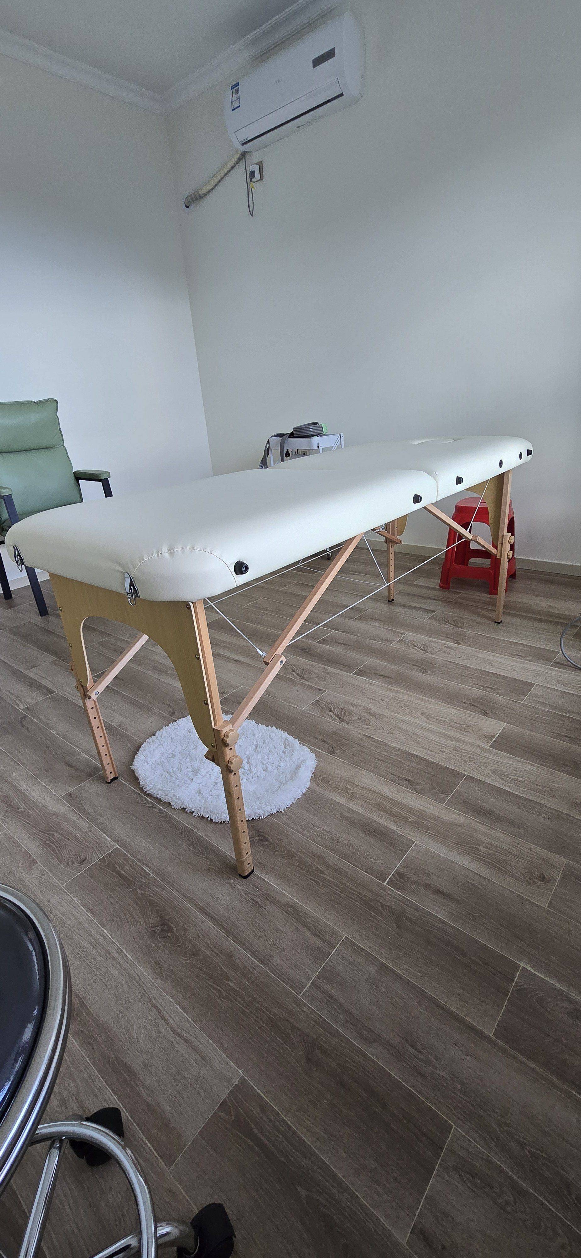 Massage table for sa
