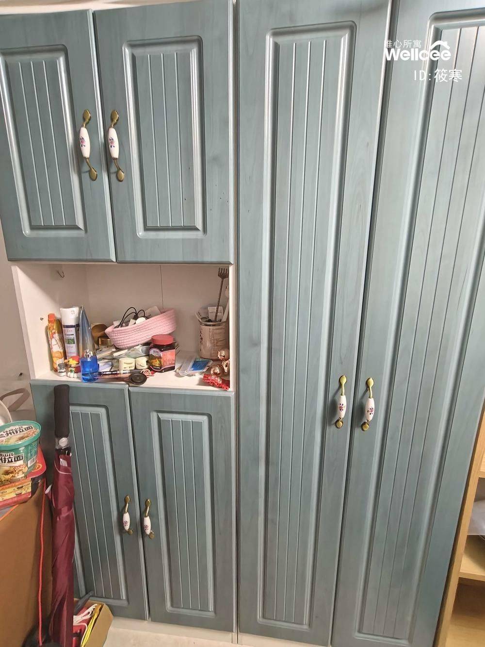 都是很新的柜子，几乎没有使用痕迹。现在买