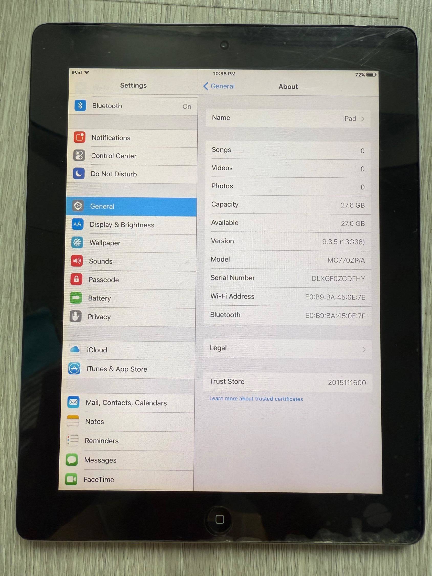 苹果iPad 2, 32 GB, 银