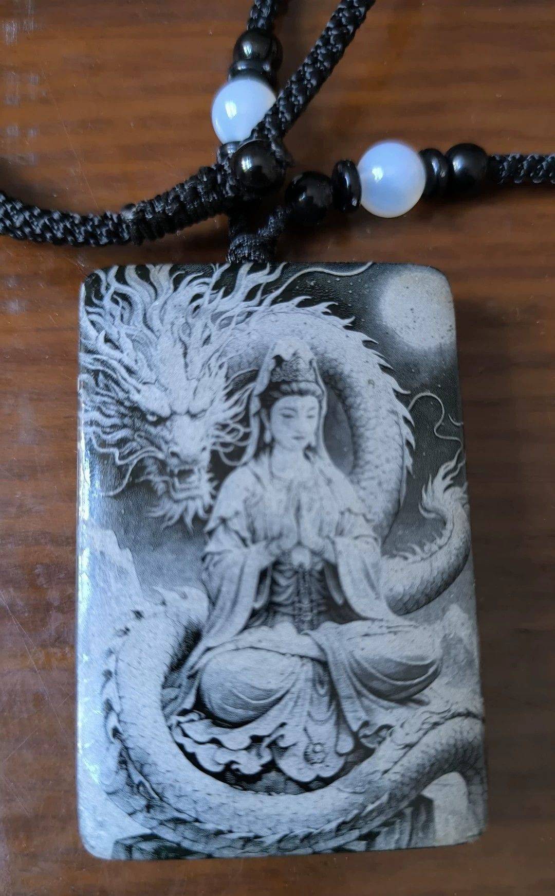 天官赐福影雕玉牌 黑青玉材质 带龙纹观音_3