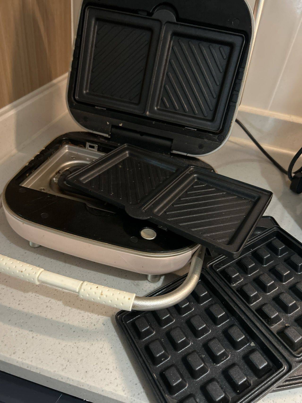 Toaster and Waffle M_1